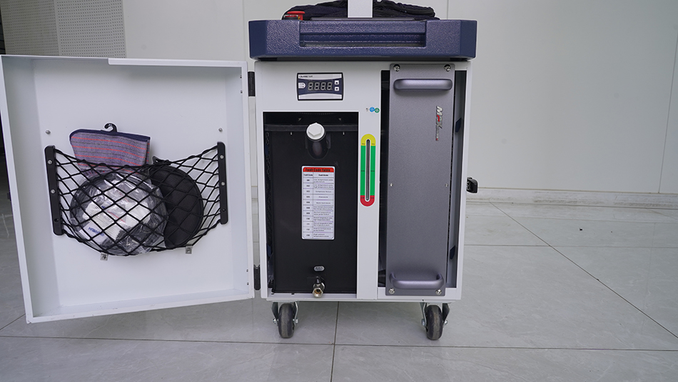 Direct Sales Industrial Laser  - Industrial Laser Rust Remover のレビューと価格