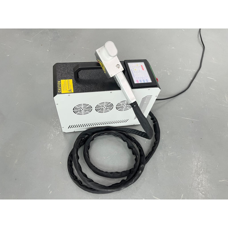 Rust Remover 200W 300W MAX Cle - Portable Laser Rust Removal のレビューと価格