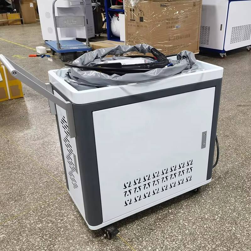 100 Watt Pulse Fiber Laser Cle - Industrial Laser Cleaner のレビューと価格