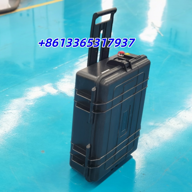 Suitcase Portable 100w 200w 30 - Portable Laser Rust Removal のレビューと価格