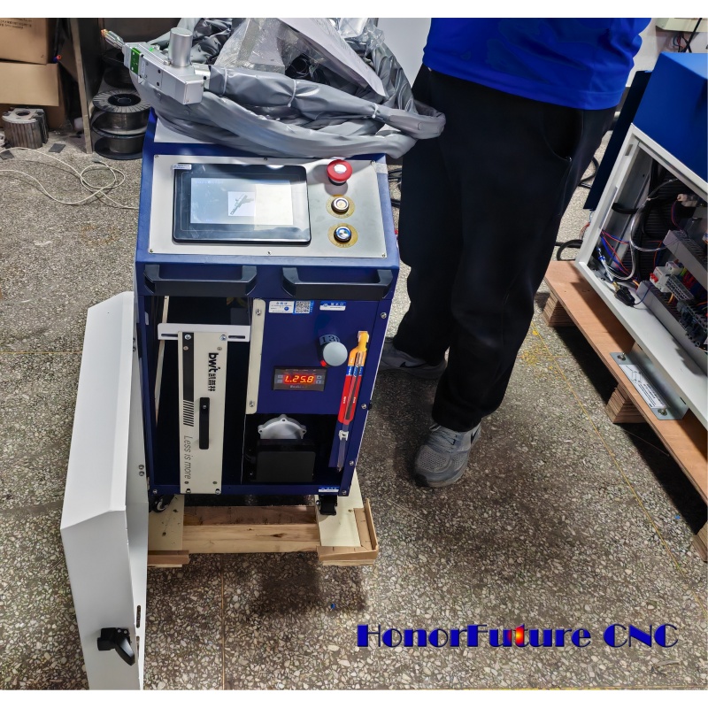 Industrial 1500W BWT Fiber Las - Industrial Laser Rust Remover のレビューと価格